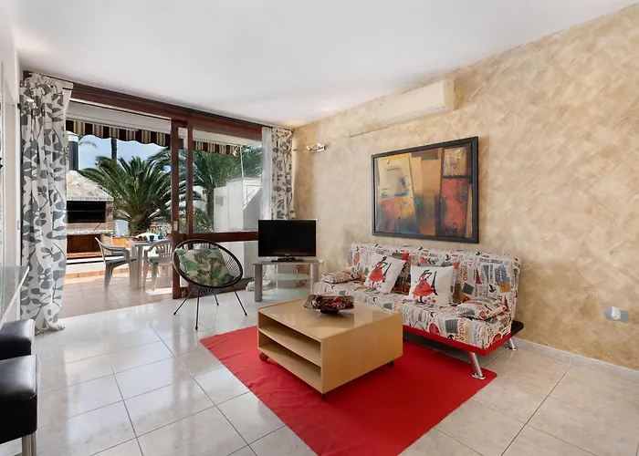 Aaron Beautifull House * Арона