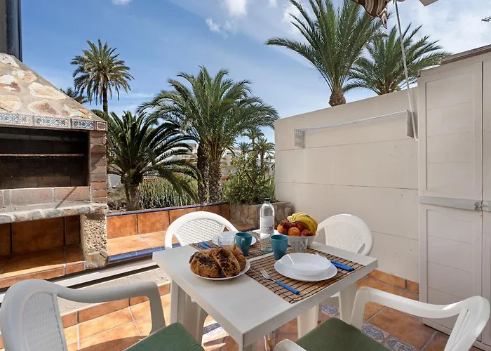 Aaron Beautifull House Апартаменты