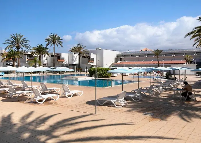 Aaron Beautifull House Арона